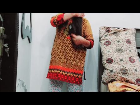 زوجة باكستانية مارس الجنس في يوم العيد من قبل زوجها الديوث 