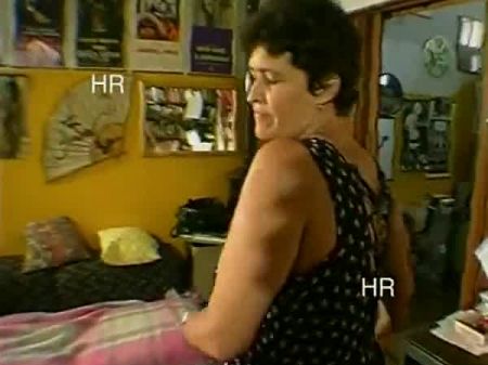 Italian 90s How Nymphs With Hirsute Vagina Had Intercourse 8: Porno 1e