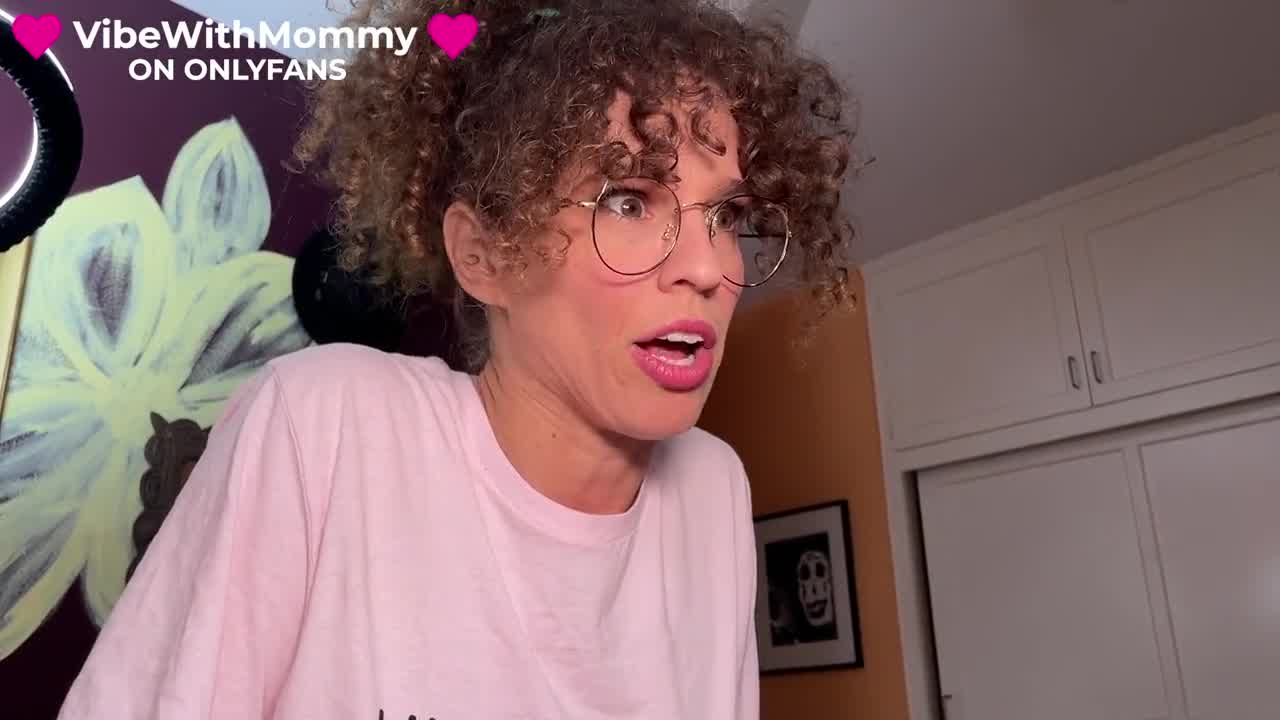 Jewish Step Mom Gets Caught Farting And Makes You Slurp Her Farts 