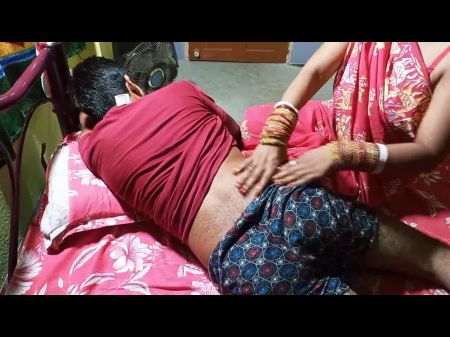 Babu ji ne malish ke baad bahu ko verführen Kare Tabadtod Choda Hindi sprechend Porno 