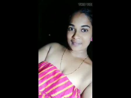 Trichy Betraying Housewife Displaying Nude Figure To Her Pal