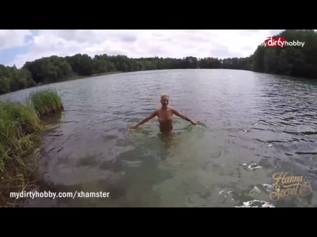 estudante quente sendo fodido pelo lago 