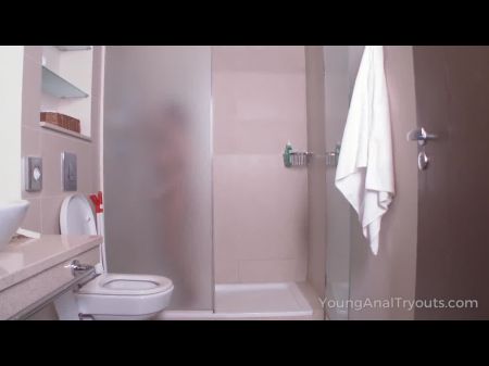 Hottie begrüßt Dude: Kostenloser HD -Porno 43 