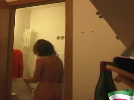 Ein Paar Filme Selbst Vor Der Kamera Mit Sex: Porno C8 