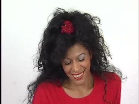 Ebony Nymph Opens Her Fuckbox Her Cock-squeezing Rosy Poon Is Super-cute And Wet
