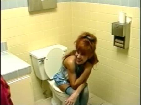 Escena Feminil De Toilette 04, Video Porno Vintage X Gratis 8a 