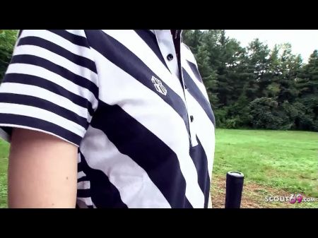 El Maestro Y Otros Chicos Hablan De Adolescente Japonés Con Blowbang En La Lección De Golf 