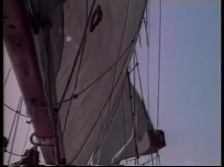 Light-haired All Girl Colleagues Suck And Act On Boat: Free Porn E6