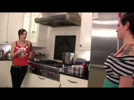 Naughty Lil Fuckslut Gets Her Twat Frigged By Her Chick