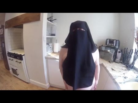 Prego In Muslim Niqab And Nursing Bra , Pornography 2a