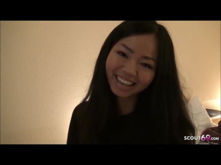 Thai School Teen Converse To Suck At German University Restroom