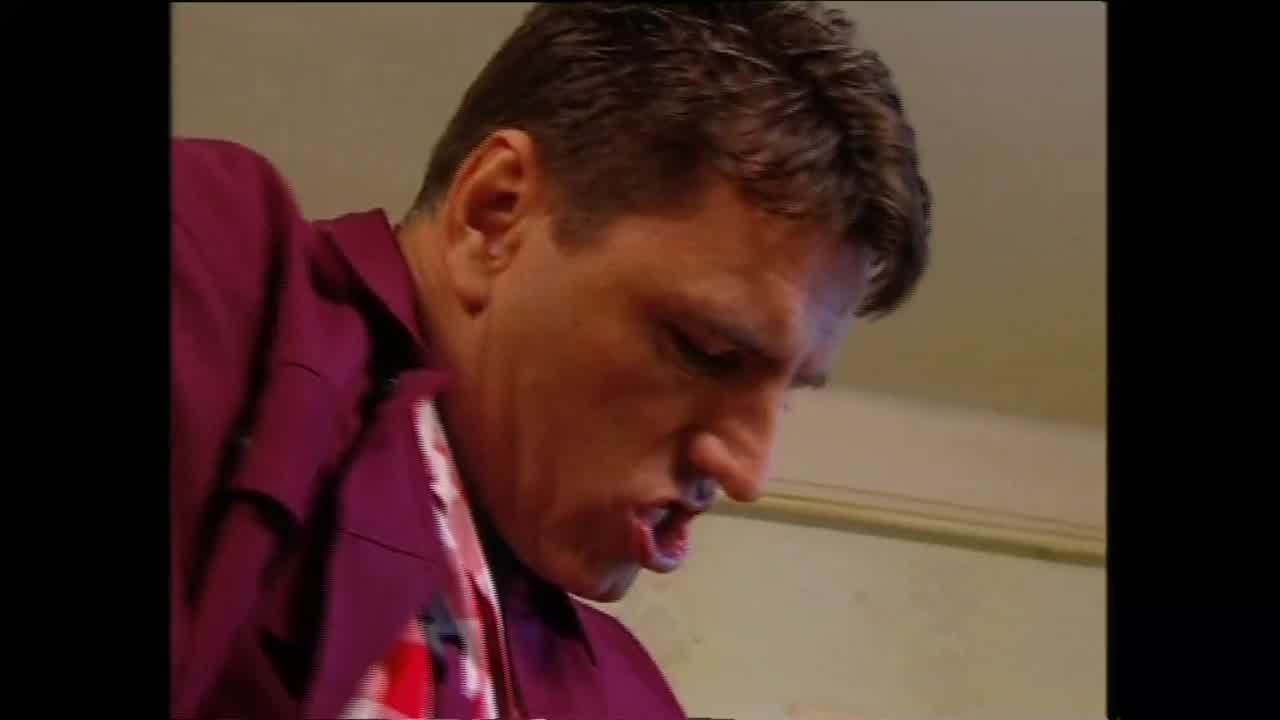 في مطبخي CentoxCentovod فيديو إباحي