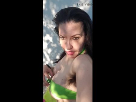 Danijela Stojkovic Deni, garotinha livre se masturbando pornô HD 29 