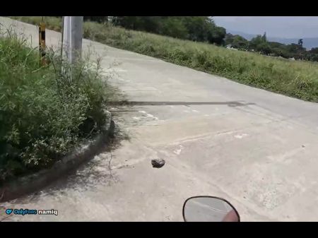 Mechanic Fucks Married Doll Stranded In The Middle Of Nowhere