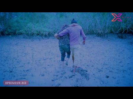 Outdoor Hookup In Jungle With Indian Gf