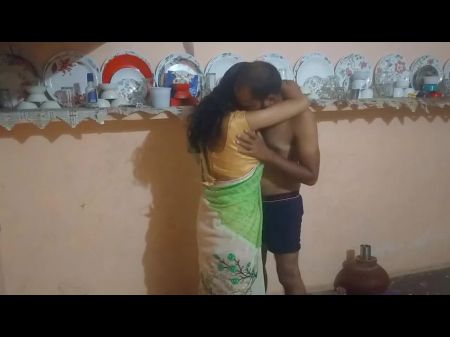 El tío especial de Rakshabandhan se folla con su sobrina casada 