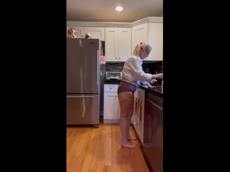 Aged Gilf In Grandmother Underpants Cleans Kitchen