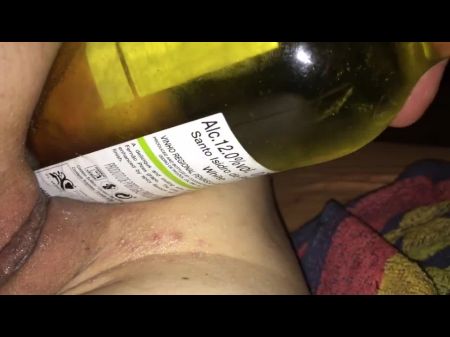 Booty Gaping With Bottle