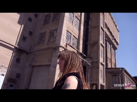 Slim Dreadlocks Woman Nicky - Pickup And Audience Sex At Street Audition