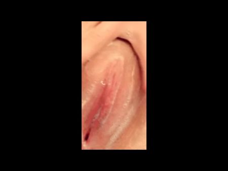 My Urine Closeup Pulsating Slit In Douche ! Urinating Close To Orgasm !