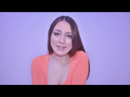 Pov Play: Sexy Teenager Velma Dinkley Te Pide Que Impregnen Su Coño Peludo En La Fiesta De Navidad 
