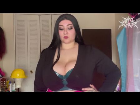Mami te atrapa viendo BBW Porn Joi + Strip Tease con BBW Step Mom 