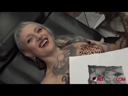 River Dawn Ink Fellates Chisel After Her New Vulva Tattoo