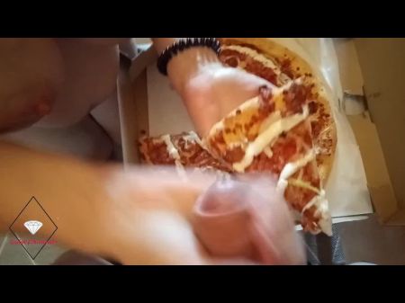 Milf come cum na pizza 