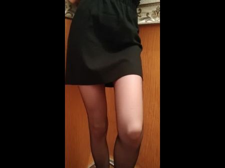 Student In A Skirt And Pantyhose Showed Herself On Camera