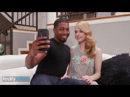 Reality - Isiah Maxwell Tempts Hannah Hayes And Bangs Her Firmer Than Ever