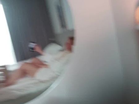 Breakfast In Motel Bed Hastily Turns Into A Exciting Masturbation With Stimulating Faux-cock