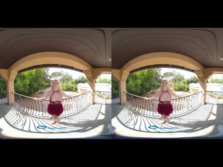 天然金发旋律标记提供了充分的愉悦VR色情