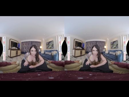 Ivy Lebelle te fode em VR 
