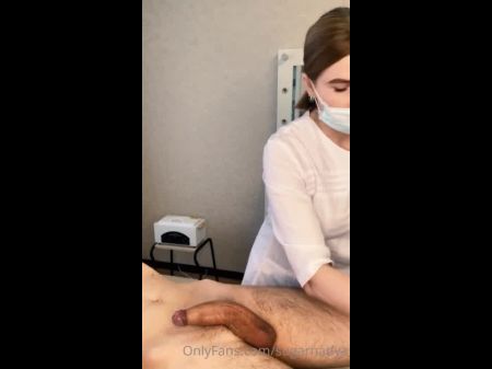 The Patient Jizz Heavily During The Exam Procedure In The Doctor