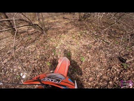Found An Deserted Palace In The Forest And Fucked A Motorcycle Slut There Dirtbike Lovemaking Rails