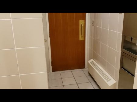 Crazy Dame Sneaks Into Mens Urinal