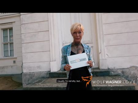 Desesperado milf Vicky Hundt folla a Stranger Wolf Wagner Wolfwagner.love 