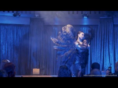 依鸣 - Asian Camgirl Burlesque Dance Debut / Japanese Sensual Unwrap Tease