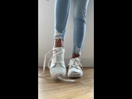 Chick In Taut Denim Teases You In Sloppy White Sneakers & Odorous White Socks