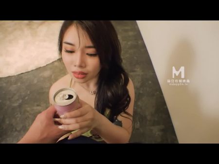 Modelmedia Dag - 0012 - Fledgling Street Pickup - Wu Qian - Great Original Asia Porno Video