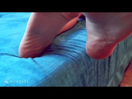 A Voluptuous Chinese Teen Foot Mania Pmv