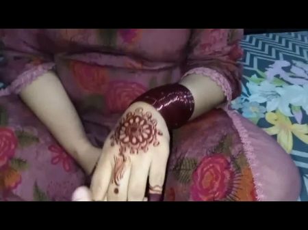 Desi Indian Bhabhi Became Excellent As Briefly As Dever Kneaded Her - With Hindi Audio