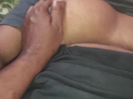 Mallu Kerla Woman Finger-tickling And Using His Face And Making Him Munch My Cootchie