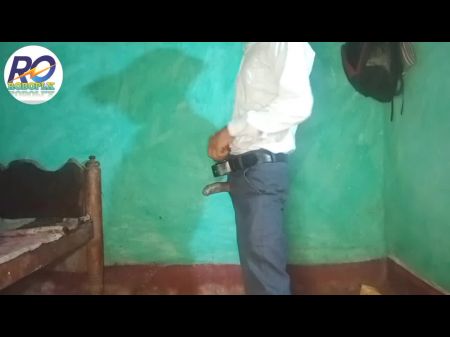 Сексуальное видео о матери и сыне Мама готовилась пойти на рынок и трахаться после того, как получил шанс на хинди чистый голос 