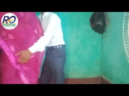 Sexy Video von Mutter und Sohn Mutter machte sich bereit, auf den Markt zu gehen, und fickte, nachdem er eine zufällige Hindi -klare Stimme bekommen hatte 