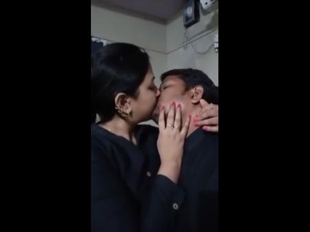 Kissing A Desi Aunty