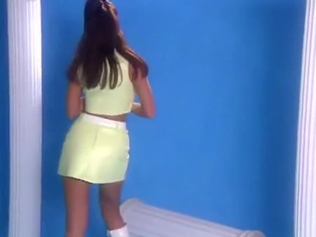 Retro Ginormous Tits Strip Dance