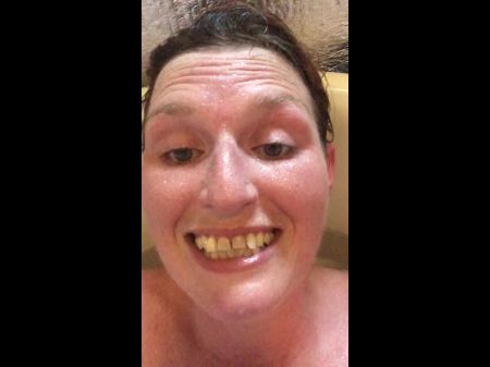 A Vid I Sent To A 30st 420lb Fella Telling Him How Much I Desired To Shag Him Whilst I Was Stroking In The Tub