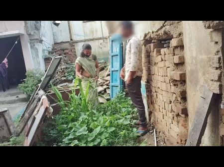 قالت الأخت في القانون ، \جيجو ، لا تسكب الماء في المهبل\. Jiju inserte قضيبه في أخت في المهبل في القانون وقذف 