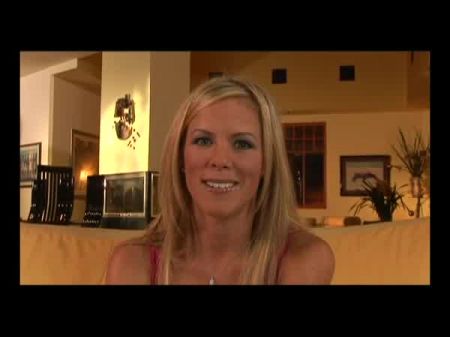 Ideal Blonde Milf Kayla Synz Gets Her Pussy Slammed